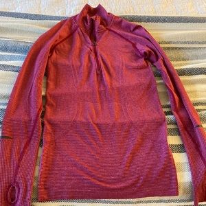 Long sleeve lululemon 1/2 zip up top